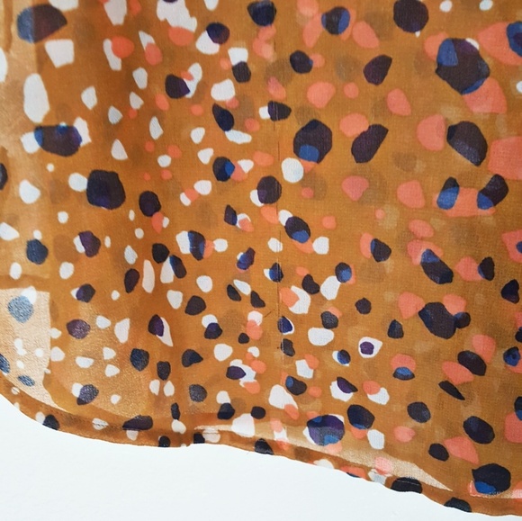 *SOLD* Cabi Cheers Sleeveless Button Down  Blouse - Picture 7 of 8